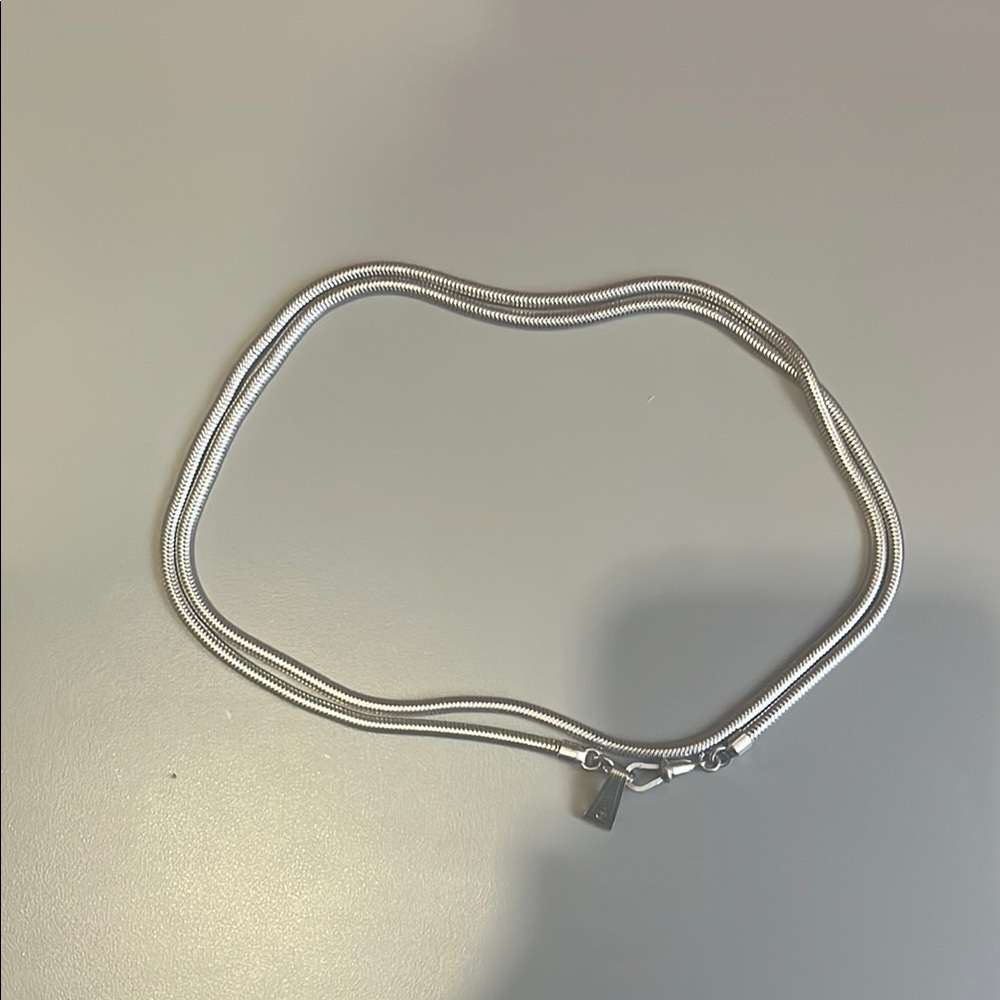 Elegant Silver Necklace